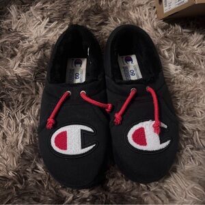 Champion Black Slippers with Red Details